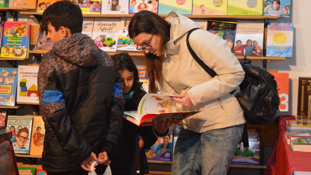 Todas las localidades participaron de la tercera jornada de la 29° Feria Provincial del Libro