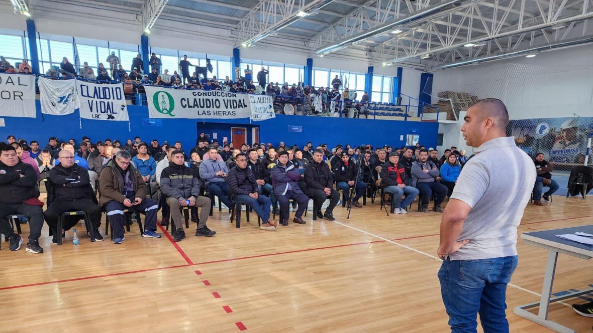 Güenchenen convoca paro general a YPF en Santa Cruz