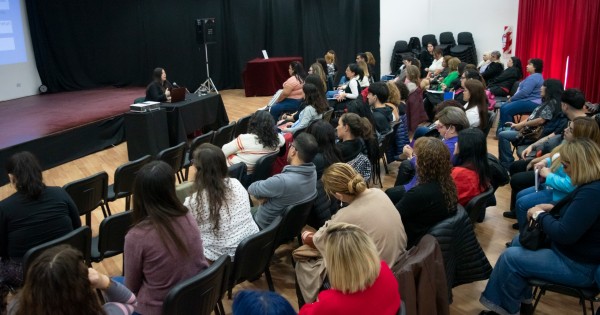 Personal de la Biblioteca Legislativa participó del exitoso taller